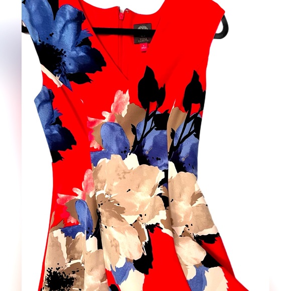 Vince Camuto Gorgeous Red Florals dress ❤️ - Picture 3 of 7